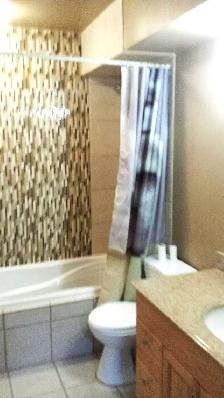 UNIVERSITY HEIGHTS/FOOTHILLS HOSPITAL SUITE - Photo 5