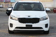 2017 Kia Sedona LX CarFax Clean Certified 2 Year Warranty - Photo 2
