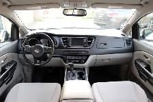 2017 Kia Sedona LX CarFax Clean Certified 2 Year Warranty - Photo 26