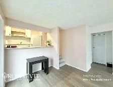 1-Bedroom Main Floor Apartment in House – Downtown Brampton - Photo 2