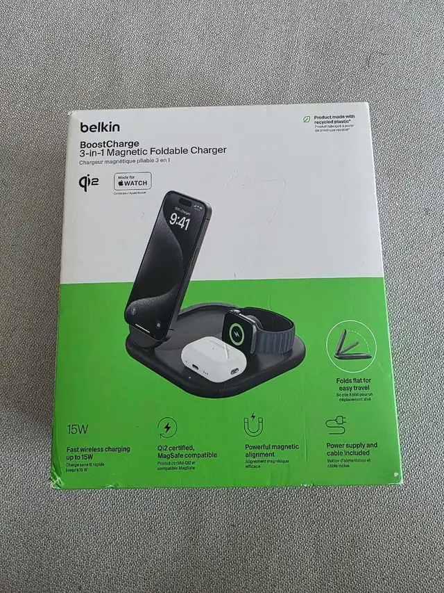 Belkin BoostCharge 3-in 1 Magnetic Foldable Charger