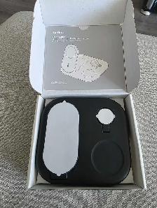 Belkin BoostCharge 3-in 1 Magnetic Foldable Charger - Photo 3
