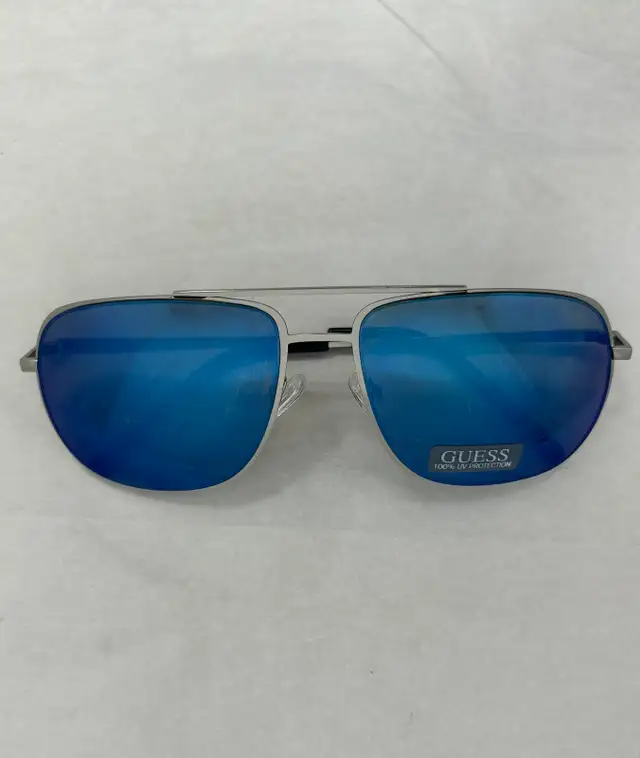 Guess Aviator Pilot Sunglasses (Model GF0196