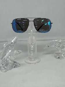 Guess Aviator Pilot Sunglasses (Model GF0196 - Photo 2