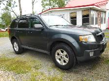2010 Mazda Tribute All Wheel Drive - Photo 2