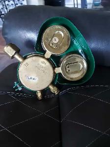 Professional Gas Regulators – Excellent Condition - Photo 3