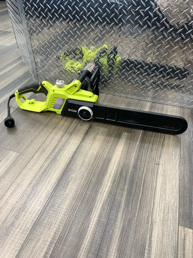 Ryobi RY43155 Electric Chainsaw