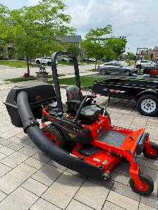 Kubota 48' Zero Turn Lawn Mover (Includes collection set) - Photo 2