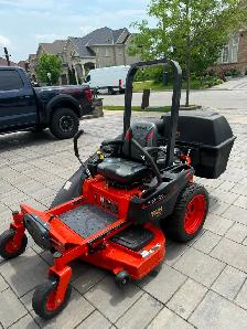 Kubota 48' Zero Turn Lawn Mover (Includes collection set) - Photo 3