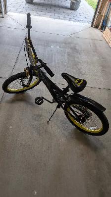 Set of kids bicycles for sale!