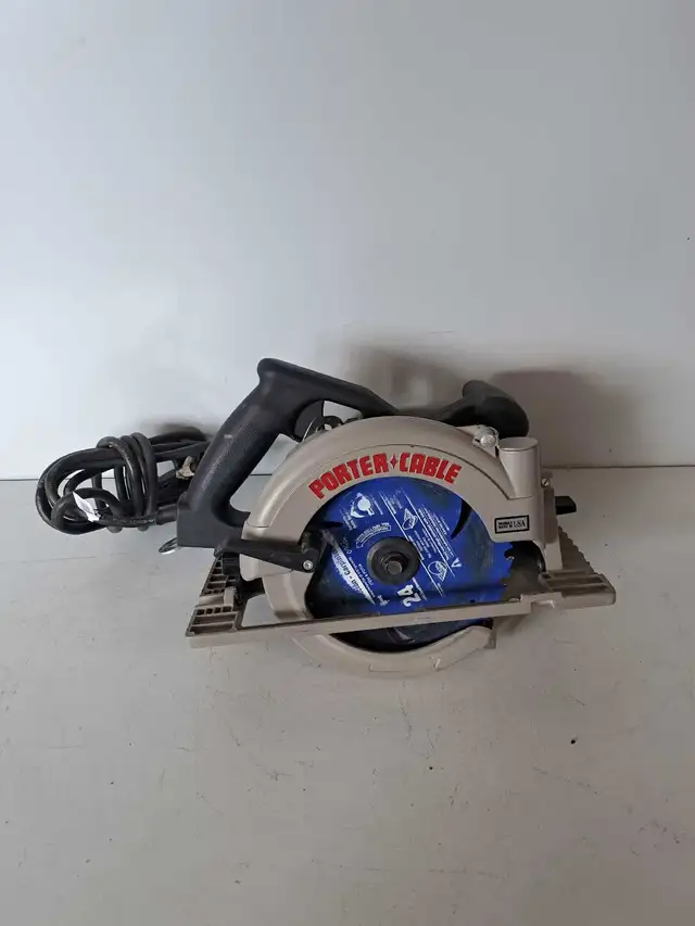 7 1/4' Porter Cable Circular Saw (27663299)