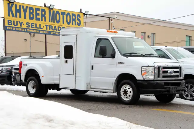 2011 Ford Econoline Commercial Cutaway 2011 Ford E-450 Extended