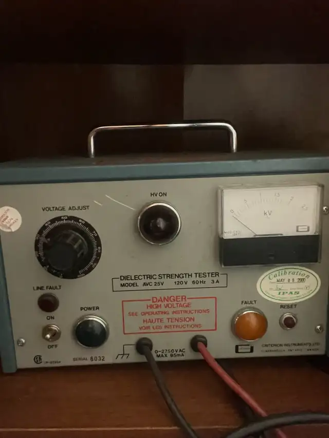 Aircraft propeller  2.5 KV Tester David Clark headsets DI