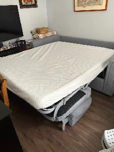 Queen Size Sofa Bed.  Canadian made by Superstyle - Photo 4