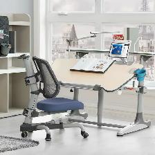 Adjustable Kids Desk & Chair set - Photo 4