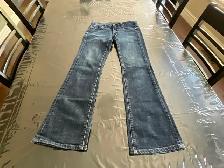 Ladies blue jeans for sale - Photo 3