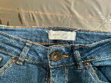 Ladies blue jeans for sale - Photo 4