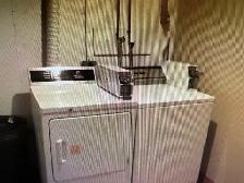 Upper level Executive suite - Photo 10