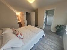 3 Beds & 2.5 Baths Main Floor of House in North Park Area - Photo 9