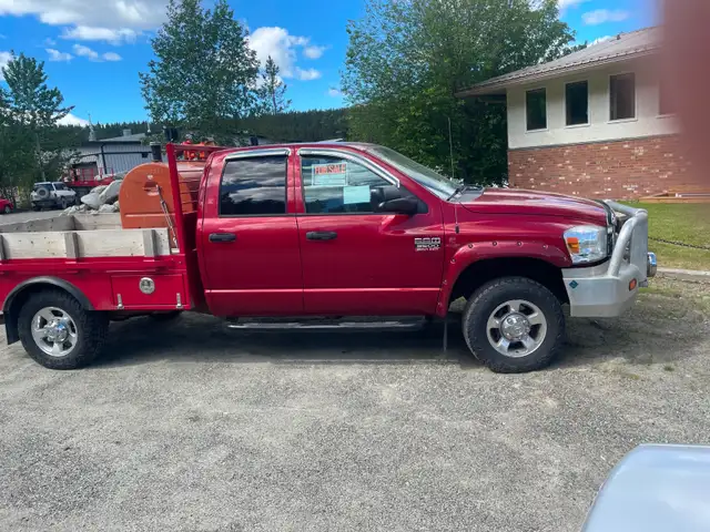 3500 Dodge Ram 6.7 Cummings