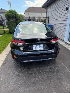 Toyota Corolla LE - Photo 2