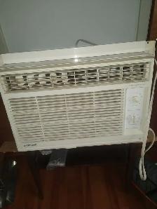 8000 BTU air conditioner
