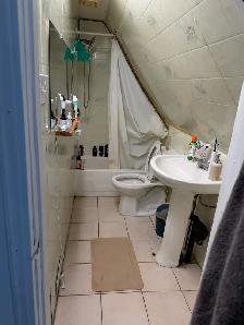 One Bedroom Apartment, Steps to Subway and Dufferin Mall. - Photo 6
