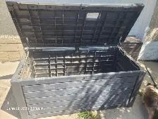 Outdoor storage - Photo 2