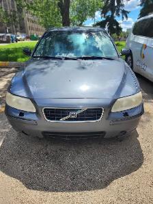 Volvo for sale good condition running  good ship text or call - Photo 3