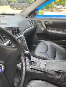 Volvo for sale good condition running  good ship text or call - Photo 4
