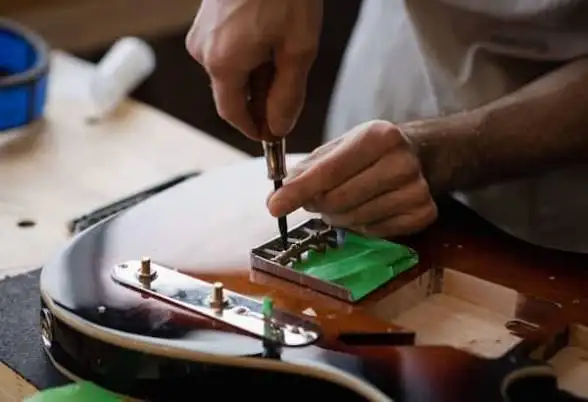 LUTHIER SAINT-LÉONARD ET GRAND MONTRÉAL