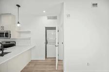 LUXURY 3 Bedroom Apartment! With Fitness Centre! - Photo 9