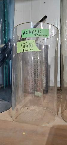 Gas pump cylinder
