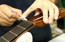 LUTHIER GUITAR & BASSE SAINT LÉONARD $40 - Photo 5