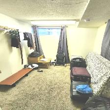 3 beds,1bath,1 kithcen , separ entance for rent in Calgary $1325 - Photo 3