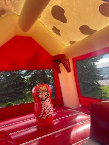 Bouncy castle (large) - Photo 3