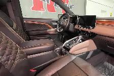 2023 GMC Canyon Denali – Pre-Owned Crew Cab 4x4 Truck - Photo 11