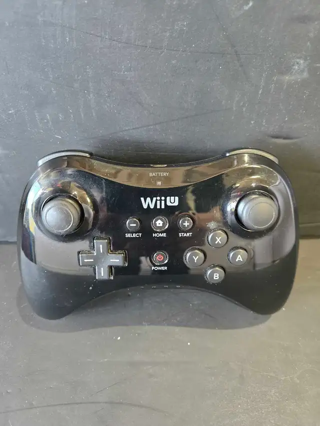 NINTENDO WII U CONTROLLER