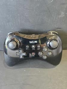 NINTENDO WII U CONTROLLER