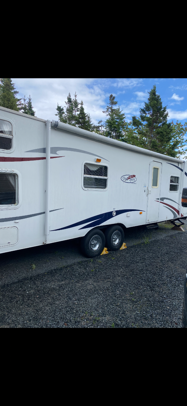 Camping trailer !