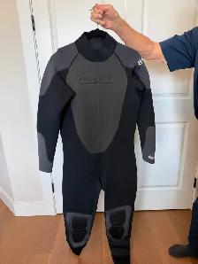 Men's Aqua Lung Wetsuit
