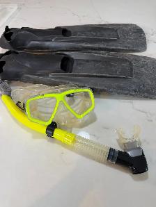 Snorkel Set with Fins
