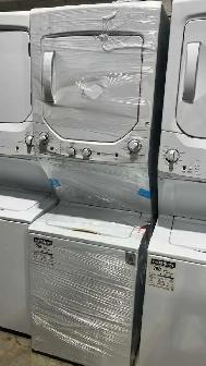 GE 27' Apartment Size Stacked Washer & Dryer Laundry Centre - Photo 4