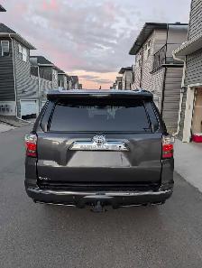2019 Toyota 4 Runner Limited l NO ACCIDENTS l ONE OWNER - Photo 5