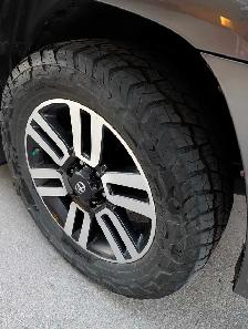 2019 Toyota 4 Runner Limited l NO ACCIDENTS l ONE OWNER - Photo 8