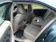2010 Ford Taurus - Photo 4