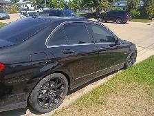 Mercedes Benz C350 - Photo 4