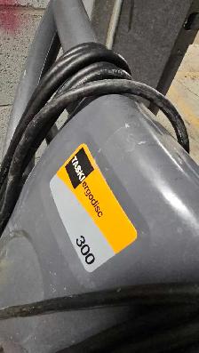 2 monobrosse , 1 auto laveuse - Photo 7
