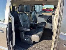 2017 Dodge GRAND CARAVAN - Photo 11