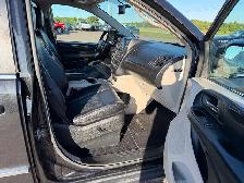 2017 Dodge GRAND CARAVAN - Photo 12